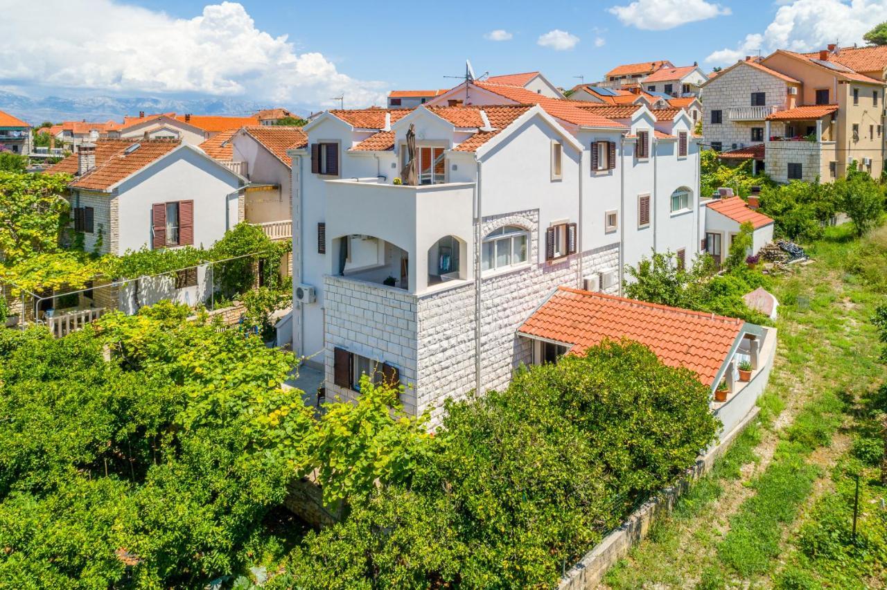 Villa Dinka Sutivan Extérieur photo